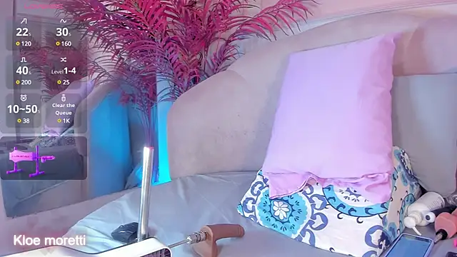Kloemoretti online show from January 2025 11:37:01 AM