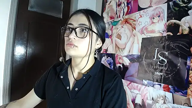 Nylaahh  online show from October 2025 07:33:01 PM