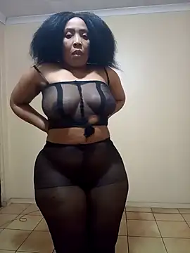 Snapshot of GiantBootyMilf chatting on October 2025 02:29:02 PM GiantBootyMilf online show from October 2025 02:29:02 PM