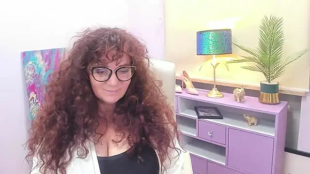 Alice xHeart online show from December 2024 05:52:02 AM