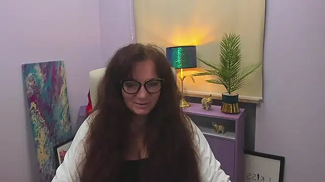 Alice xHeart online show from January 2025 05:46:02 AM