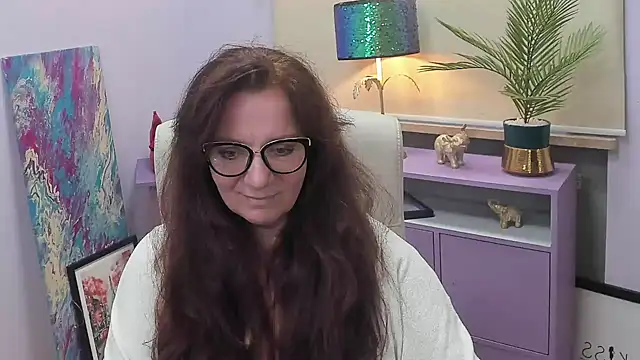 Alice xHeart online show from January 2025 09:36:02 AM
