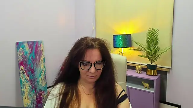 Alice xHeart online show from January 2025 06:03:01 AM
