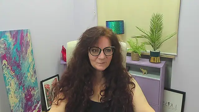 Alice xHeart online show from February 2025 07:37:02 AM