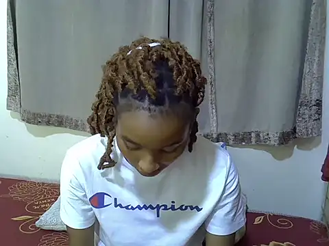 cute-alexis online show from January 2025 04:59:02 PM