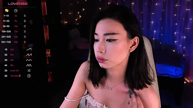 sensualily online show from December 2024 05:54:02 PM