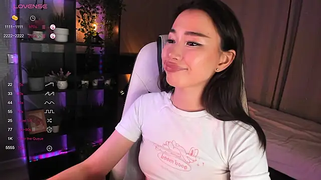 Snapshot of sensualily chatting on October 2025 01:32:01 PM sensualily online show from October 2025 01:32:01 PM