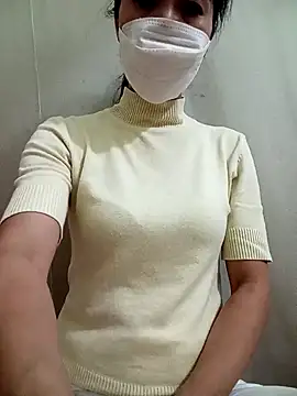 YunLem online show from December 2024 01:54:02 PM