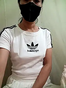 YunLem online show from December 2024 07:08:01 AM
