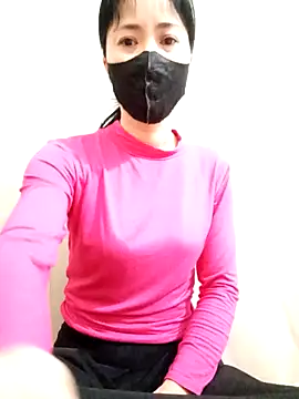 YunLem online show from December 2024 07:22:01 AM