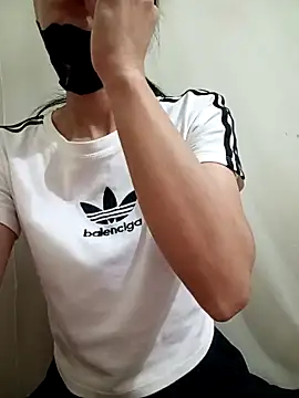 YunLem online show from January 2025 06:55:02 AM