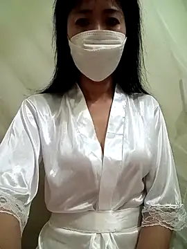 YunLem online show from January 2025 12:37:02 AM