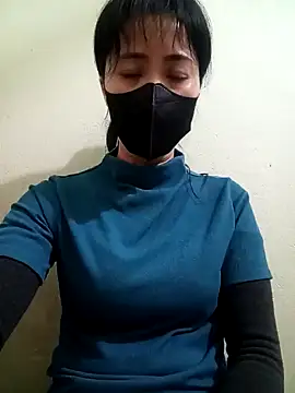 YunLem online show from January 2025 01:13:02 PM