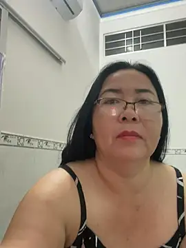 NDith online show from February 2025 09:15:01 PM