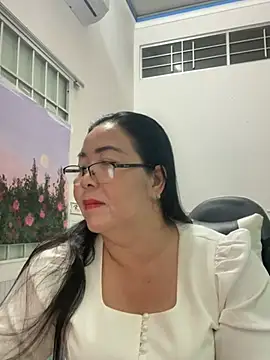 NDith online show from February 2025 01:53:02 PM