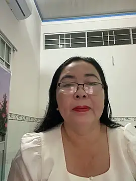 NDith online show from February 2025 09:58:02 PM
