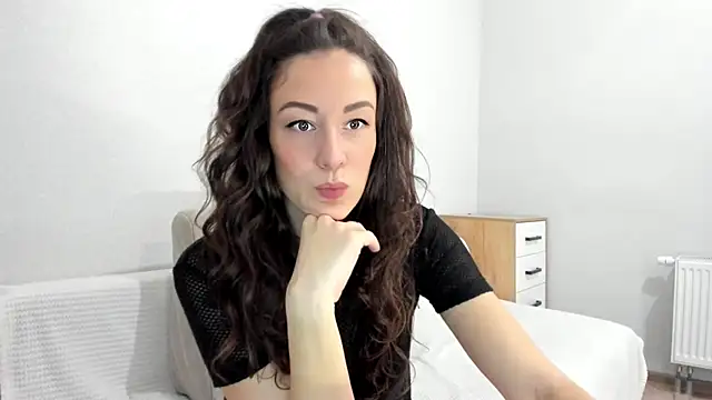 Karina sunny online show from December 2024 05:02:01 PM