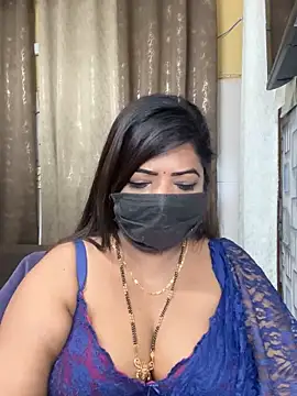 Snapshot of Oh-Monika chatting on September 2025 04:45:02 AM Oh-Monika online show from September 2025 04:45:02 AM