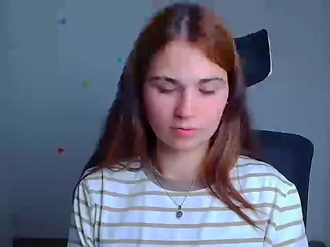 Loon Amore online show from October 2025 06:44:01 AM