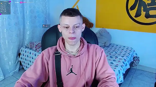 Matthew Boy  online show from December 2024 08:05:02 AM