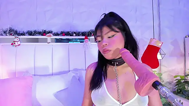 CailynBrowm online show from December 2024 04:20:01 AM