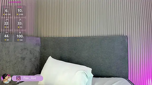 Snapshot of pau_live chatting on October 2025 09:38:02 AM pau live online show from October 2025 09:38:02 AM