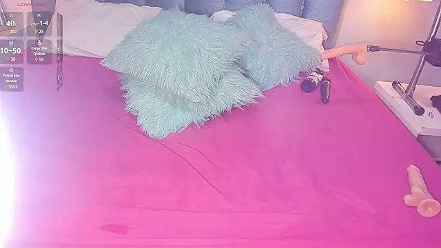 MelanieRioss online show from January 2025 04:01:02 PM