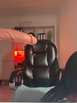 Snapshot of Alice_nt chatting on October 2025 12:51:01 AM Alice nt online show from October 2025 12:51:01 AM