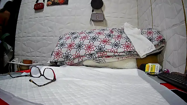 Mendoza Amaranata online show from September 2025 05:40:01 AM