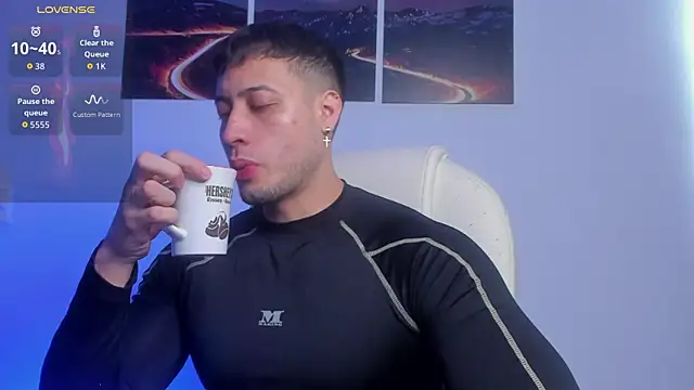 Snapshot of matt_saill chatting on October 2025 01:03:02 PM matt saill online show from October 2025 01:03:02 PM