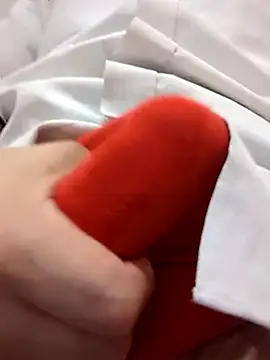 Snapshot of RYOTA8888888888 chatting on October 2025 05:35:02 PM RYOTA8888888888 online show from October 2025 05:35:02 PM