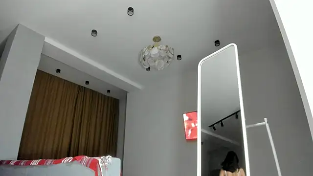 Yukisans online show from December 2024 03:44:01 PM