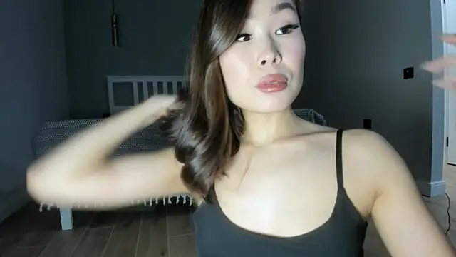 Yukisans online show from January 2025 03:42:02 PM