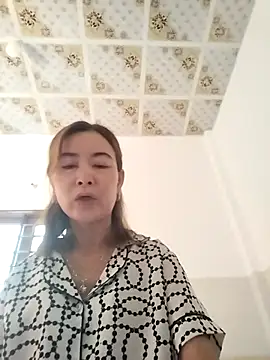 Snapshot of Sexy-ladyboobs20 chatting on October 2025 01:03:02 AM Sexy-ladyboobs20 online show from October 2025 01:03:02 AM