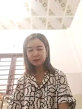 Snapshot of Sexy-ladyboobs20 chatting on November 2025 01:19:01 AM Sexy-ladyboobs20 online show from November 2025 01:19:01 AM