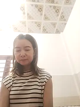 Snapshot of Sexy-ladyboobs20 chatting on November 2025 01:04:01 AM Sexy-ladyboobs20 online show from November 2025 01:04:01 AM