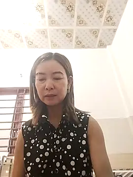 Snapshot of Sexy-ladyboobs20 chatting on November 2025 01:15:01 AM Sexy-ladyboobs20 online show from November 2025 01:15:01 AM