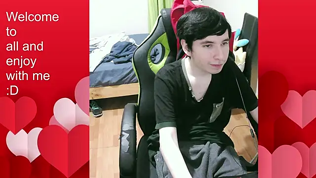 Snapshot of Twink_martinboy chatting on September 2025 02:44:01 AM Twink martinboy online show from September 2025 02:44:01 AM