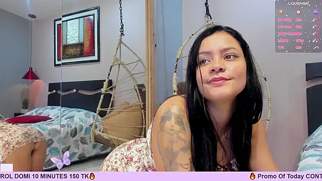 StefyGil  online show from December 2024 03:46:01 PM