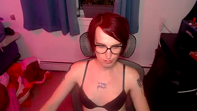 Snapshot of RyffBurnz chatting on September 2025 12:47:01 AM RyffBurnz online show from September 2025 12:47:01 AM