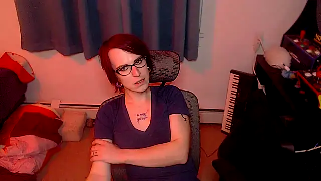 Snapshot of RyffBurnz chatting on October 2025 02:25:02 AM RyffBurnz online show from October 2025 02:25:02 AM