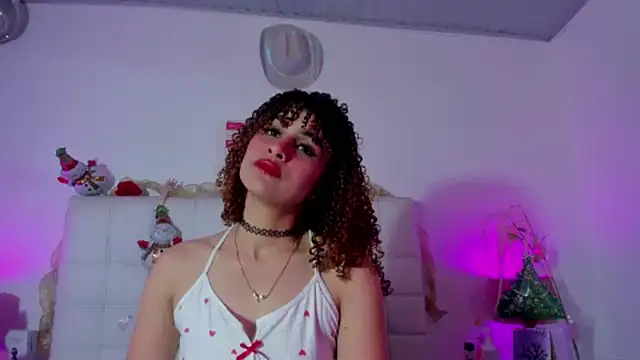 amaia escotet online show from December 2024 01:54:01 PM