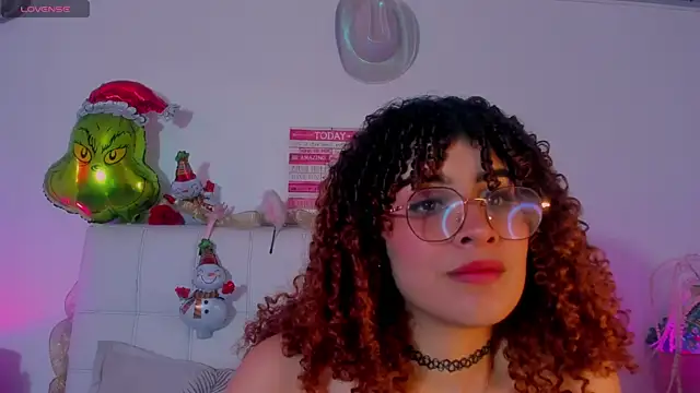 amaia escotet online show from December 2024 03:20:02 PM