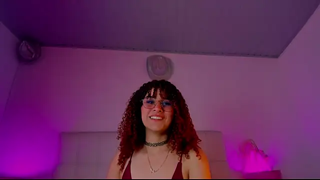 amaia escotet online show from January 2025 04:44:01 PM