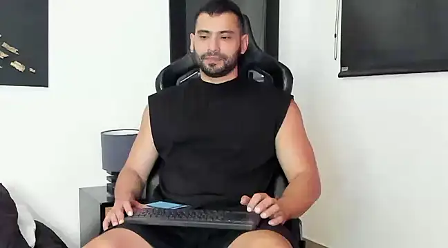 Dereck vega online show from December 2024 09:35:01 PM