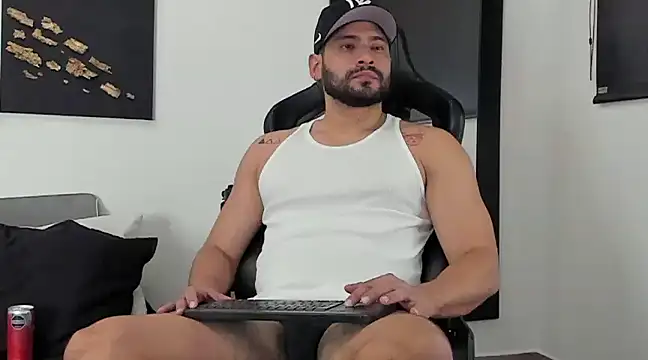 Dereck vega online show from January 2025 09:48:02 PM