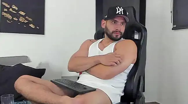 Dereck vega online show from February 2025 12:51:01 AM