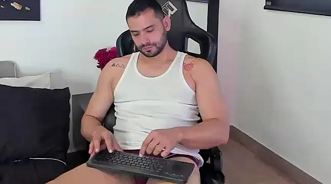 Dereck vega online show from February 2025 12:37:01 AM