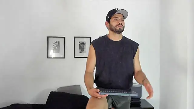 Dereck vega online show from September 2025 10:35:02 PM