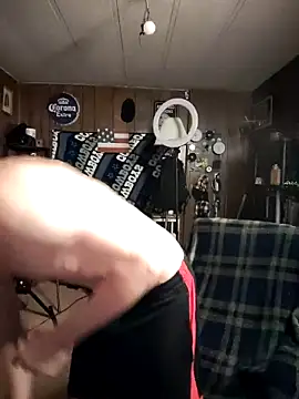 Snapshot of omgkidisthaone chatting on March 2025 04:28:02 AM omgkidisthaone online show from March 2025 04:28:02 AM